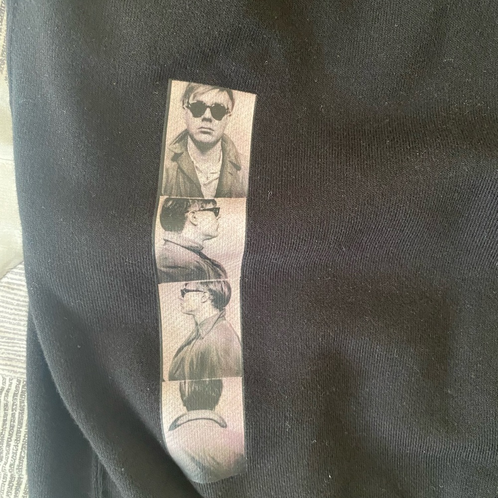 Uniqlo x KAWS x Andy Warhol Collab Crewneck Sweatshirt M - Picture 6 of 7